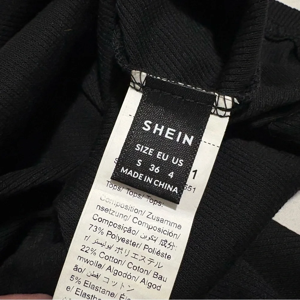 Shein Ribbed Cropped Tube Top - Picture 3 of 3